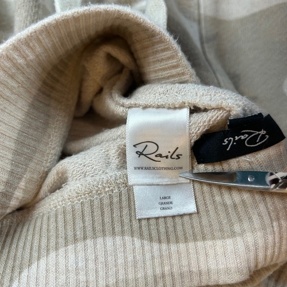 Rails Robin Oatmeal Camo Shorts Women's Large Drawstring Waist Pockets Casual - Picture 6 of 10